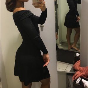 Over the shoulder Black Mini Dress